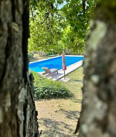 Chateau De Campanes Guest house *