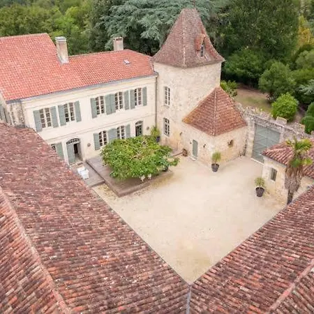 Chateau De Campanes Guest house *