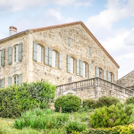 Château De Campanes